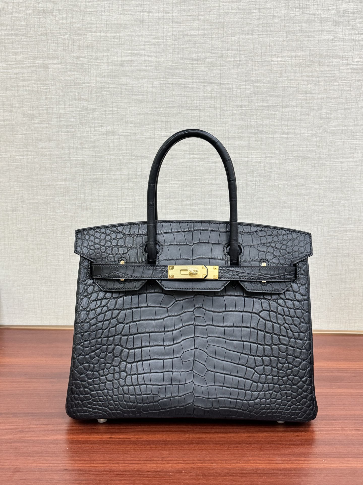 Replica Alaia Belt Beige