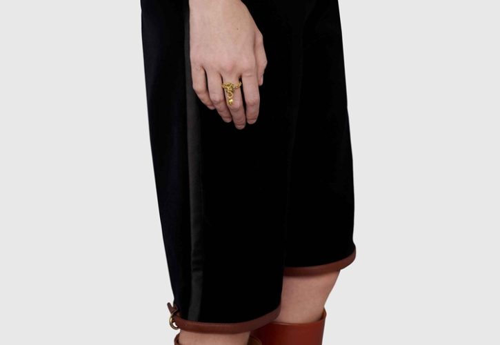 Stunning Lion Head and Heart Ring Captivates Fashion Enthusiasts at Paris Fashion Week