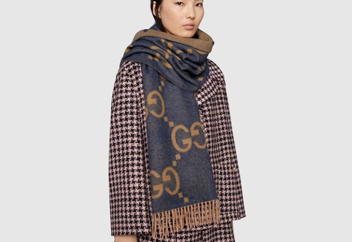 Luxurious Cashmere Jacquard Scarf Elevates Winter Fashion Trends